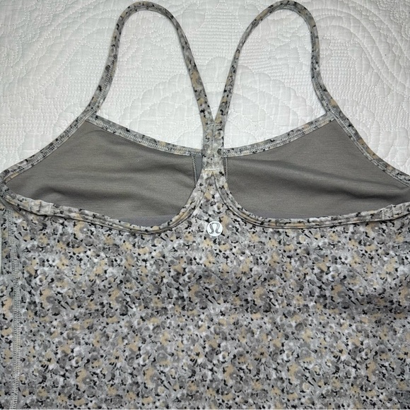 Lululemon Power Y Tank Top. Color: Petite Fleur Silver Spoon. Size: 6. - Picture 7 of 9